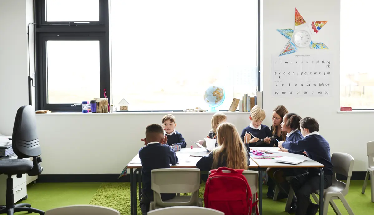 Delivering money resources in a primary school