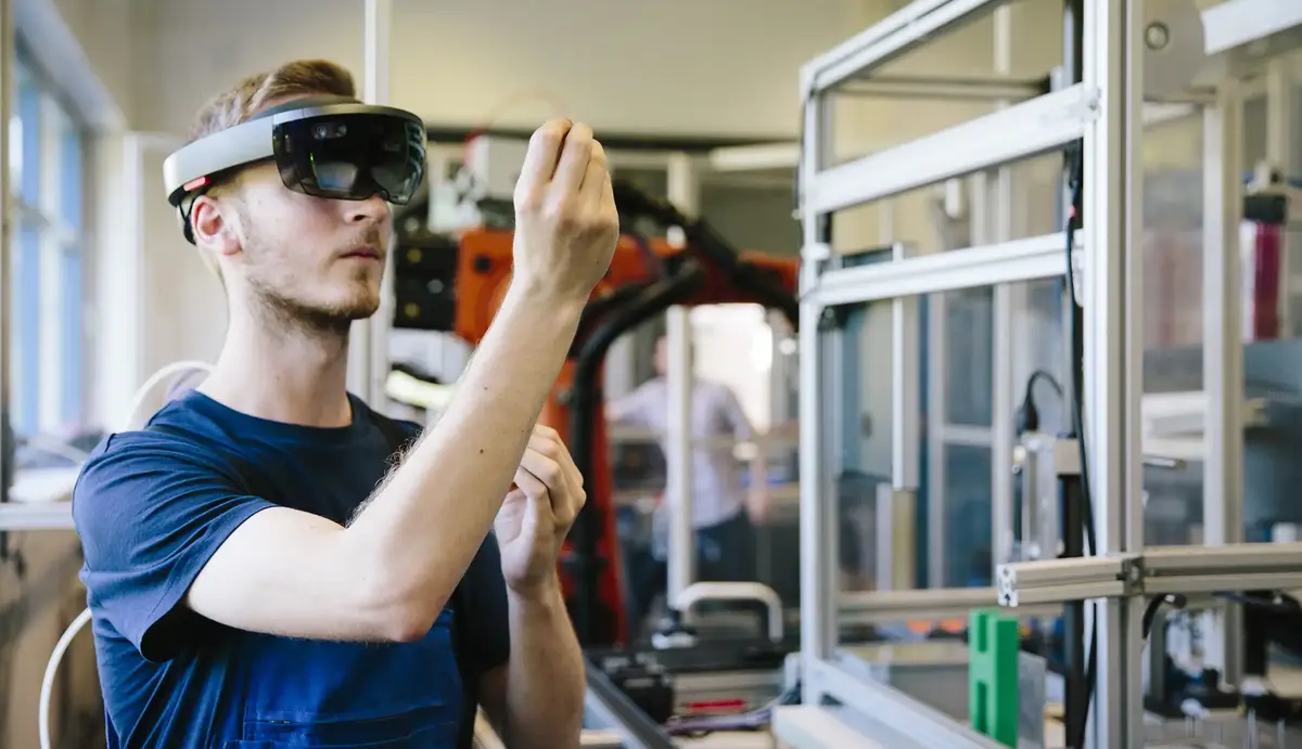 How to be a cut above the rest in a competitive job market