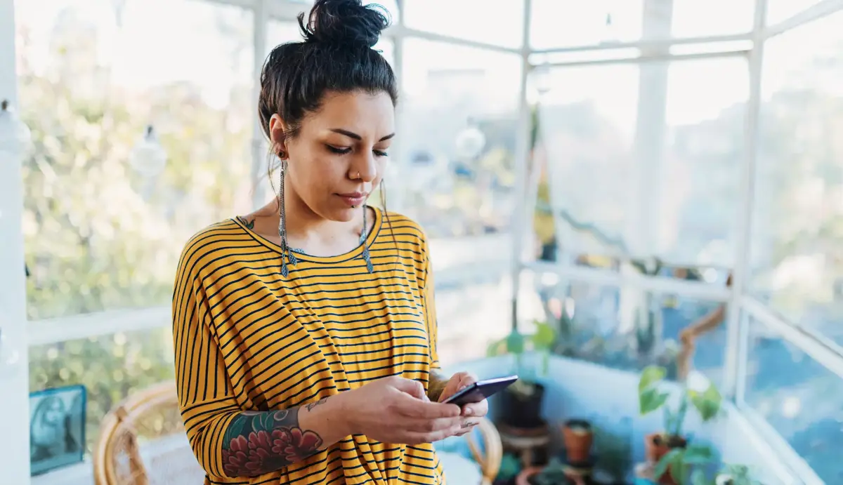 Managing your money using savings pots, jam jars or piggybanking